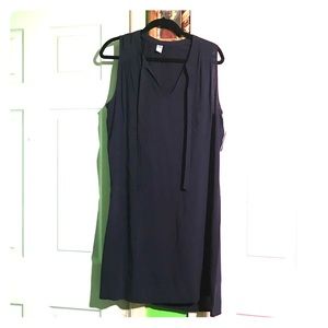 Navy colored Old Navy sleeveless dress.